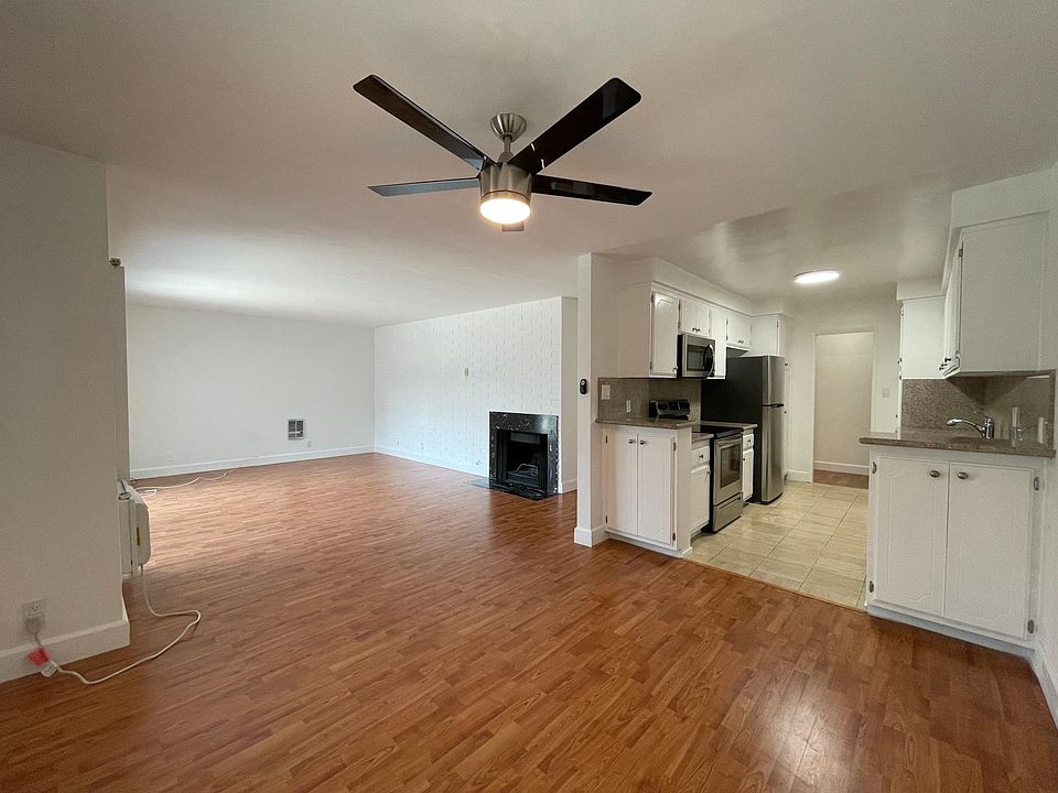 1st image of 11744 Darlington Ave APT 102