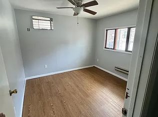 95 Stone St #3RA, Newark, NJ 07104