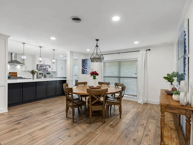 2314 Droxford Dr — Photo 8