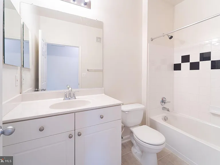 11391 Aristotle Dr #11-214 — Photo 30