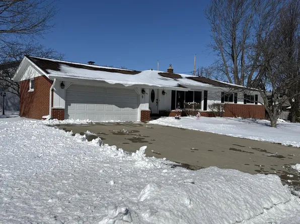 1134 Bluebird LANE, Union Grove, WI 53182