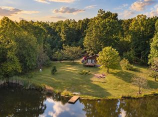 9055 W Rowland Rd, Birdseye, IN 47513