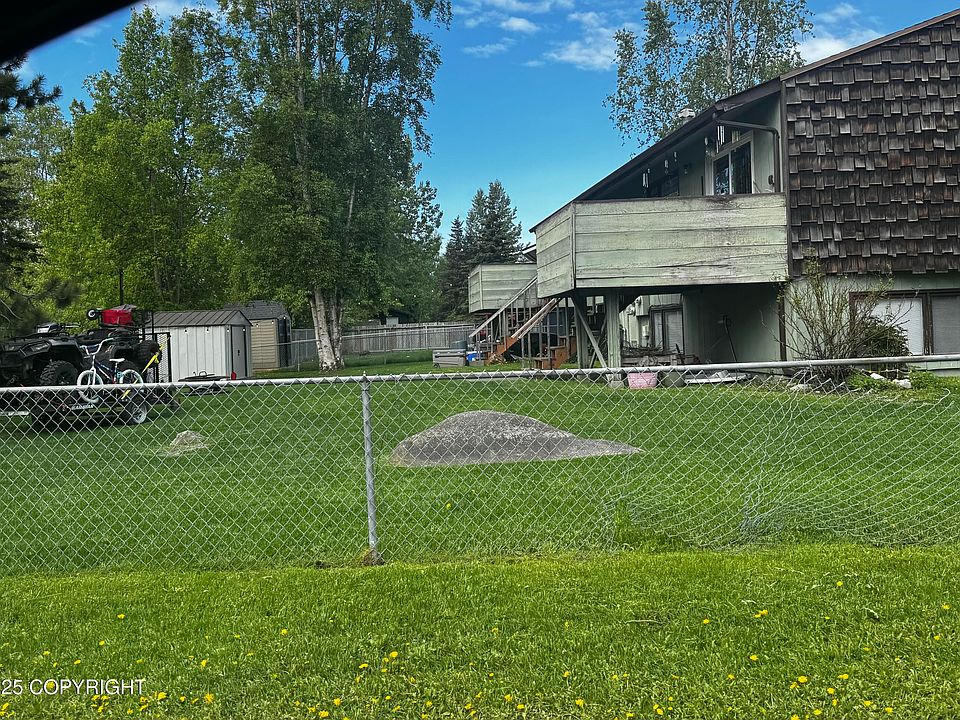 2nd image of 6716 E 16th Ave