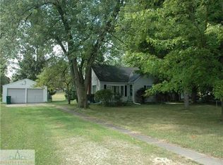 1701 Mary Ave, Lansing, MI 48910