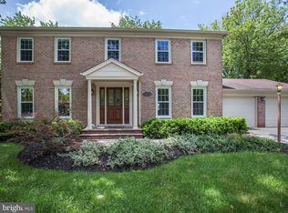 1715 Crestview Dr, Rockville, MD 20854