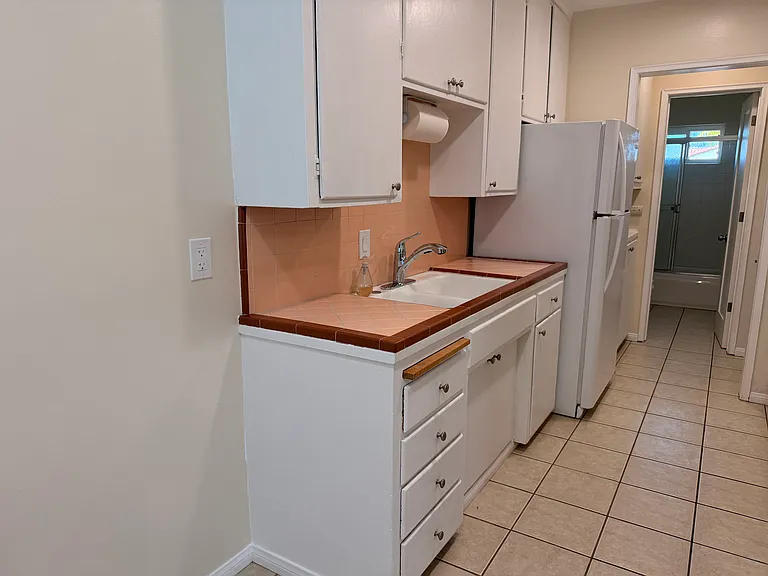 4735 Marlborough Dr #B — Photo 14