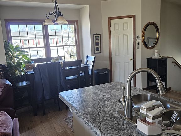 4th image of 68 Oak Park Rd