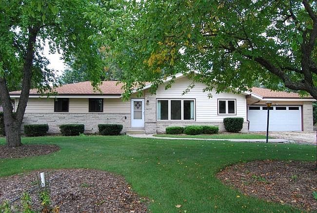 1st image of 127 High Forest Dr