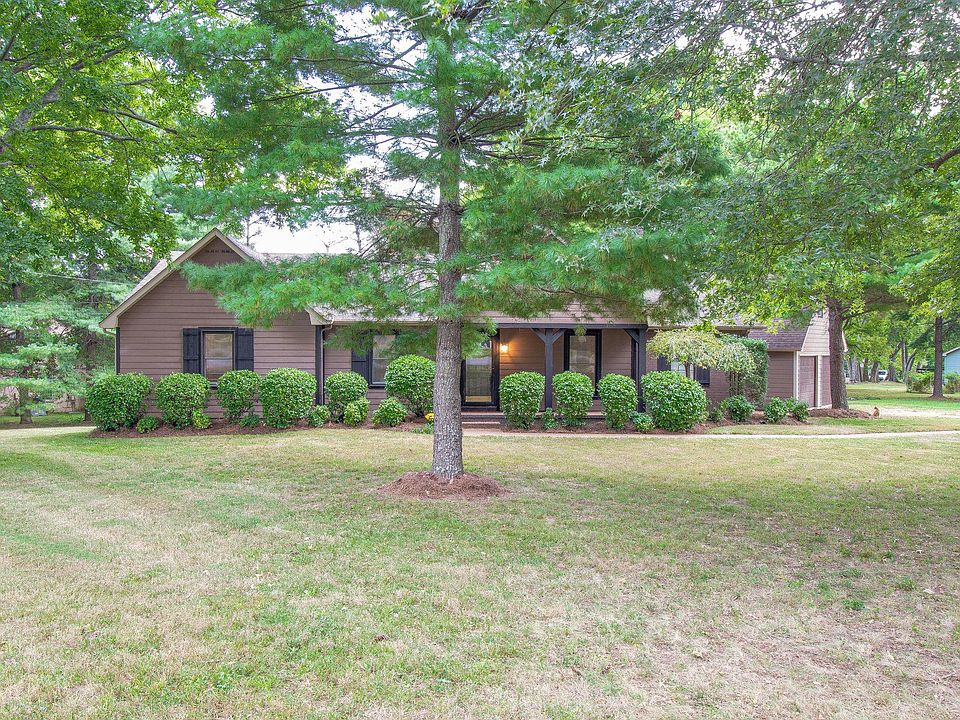 1st image of 759 Walnut Ridge Dr