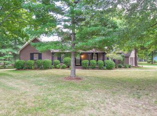 759 Walnut Ridge Dr, La Vergne, TN 37086