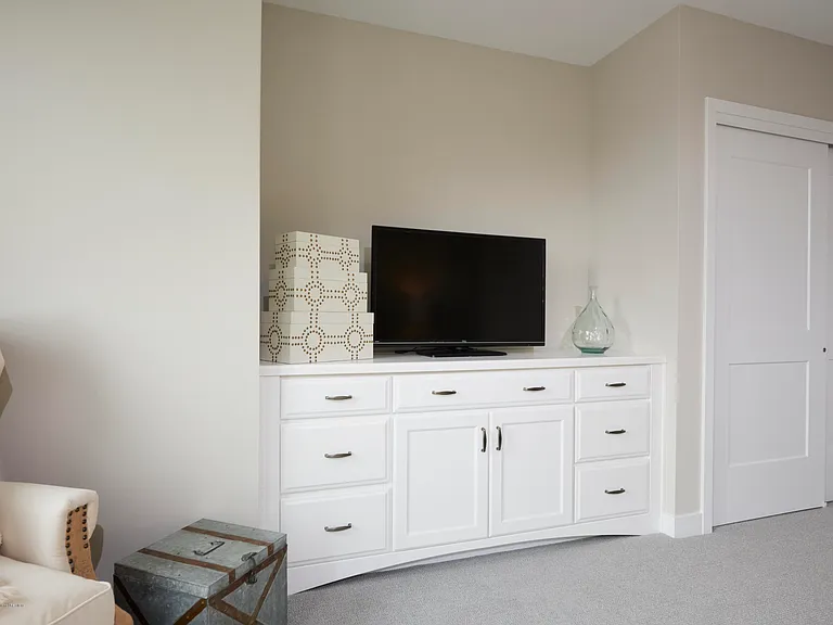 92 Drives James Parker Blvd #306 — Photo 11