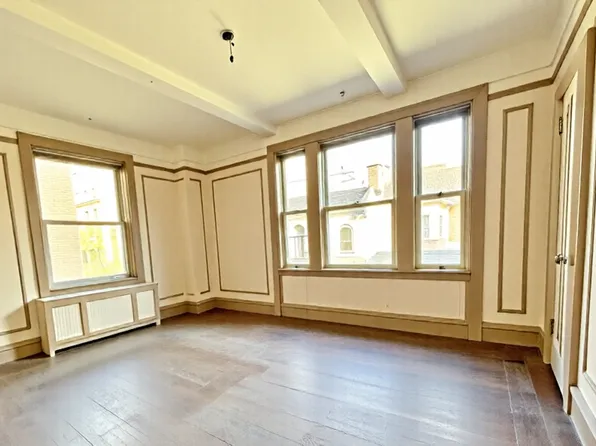 240 West 98th Street image 4 of 12