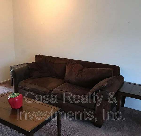2132 Roosevelt Ave #2-7 — Photo 1