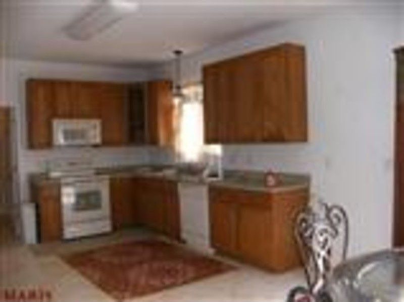2nd image of 456 Olde Court Rd