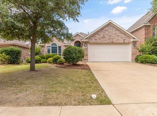 4364 Mountain Crest Dr, Fort Worth, TX 76123