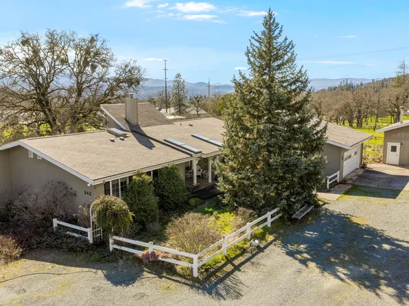 342 Buysman Way, Grants Pass, OR 97526