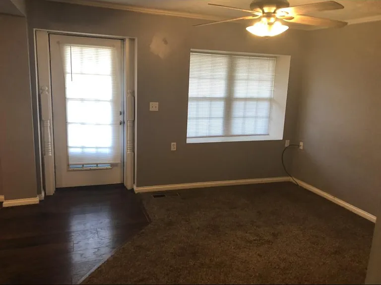 413 N Geiger St #C — Photo 7