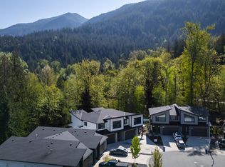 50249 Luna Pl #A, Chilliwack, BC V4Z0E1