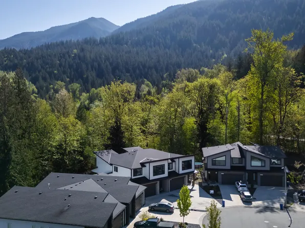 50249 Luna Pl #A, Chilliwack, BC V4Z 0E1