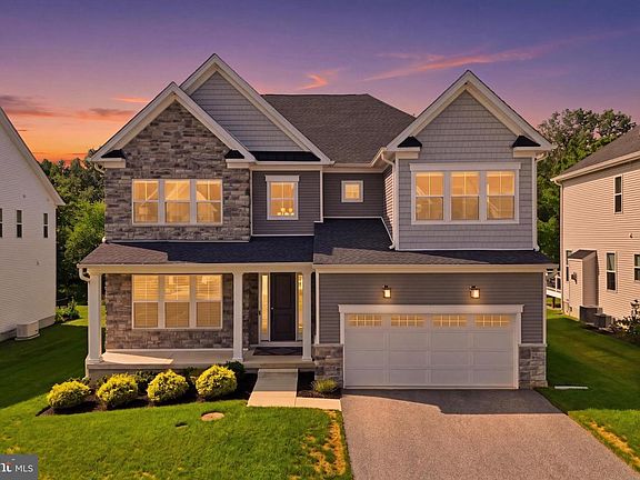 2nd image of 236 Lily Ln