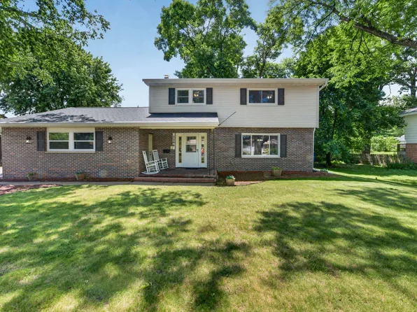 2206 Aspen Rd, Madison, WI 53711