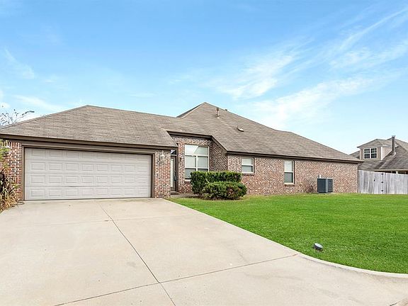 2nd image of 740 Evanwood Dr