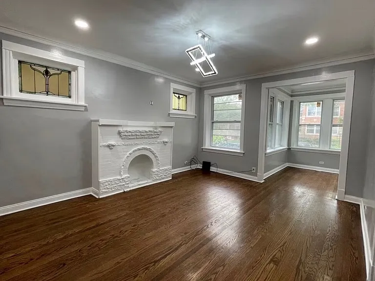 4918 N Monticello Ave #1 — Photo 1