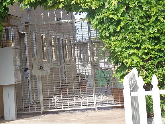 4th image of 4357 51st St