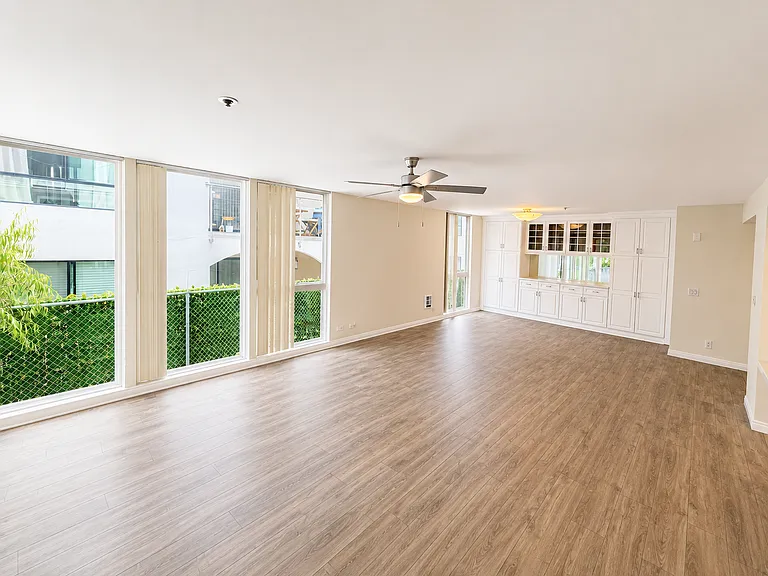 1221 Parker Pl #6 — Photo 3