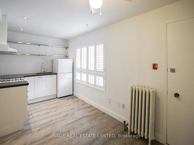 8 Brookmount Rd #2 — Photo 4