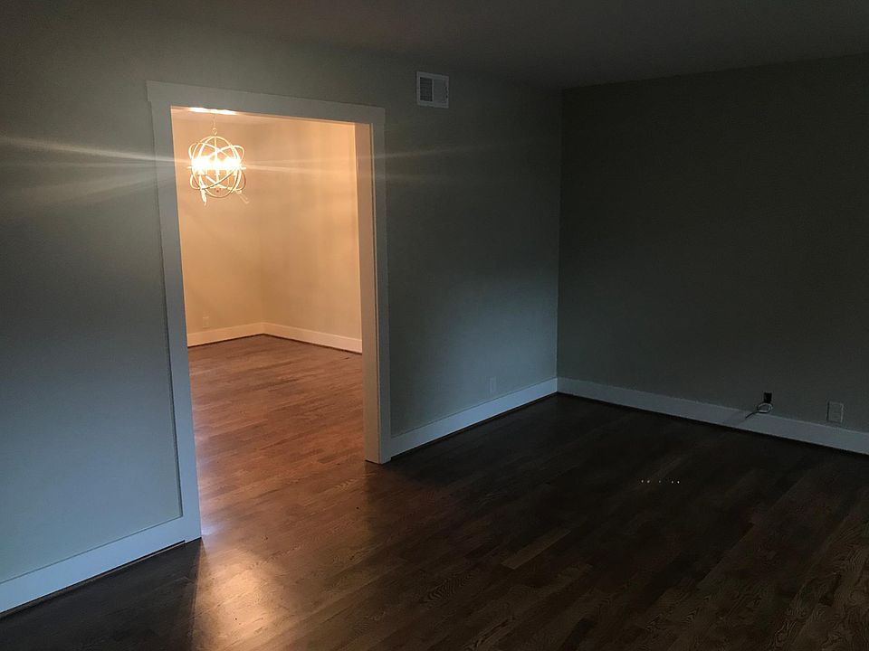 Living room to dining room.