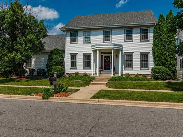 1121 Bluebird Trail, Waunakee, WI 53597