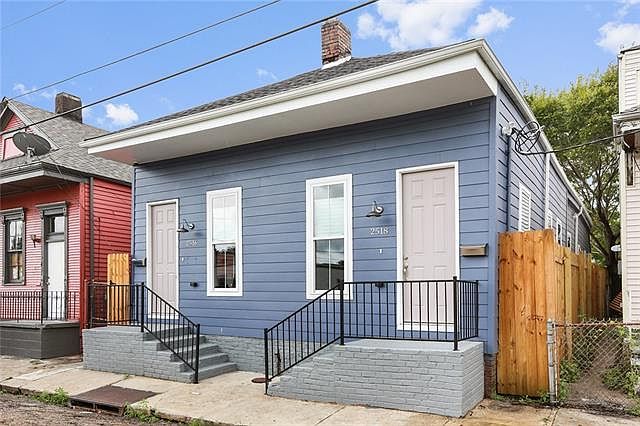 1st image of 2516 Philip St
