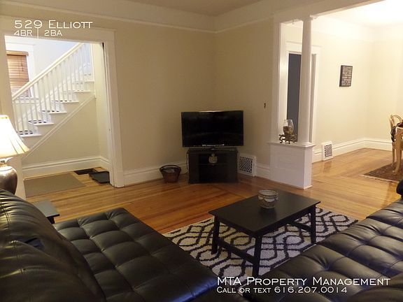 5th image of 529 Elliott Ave