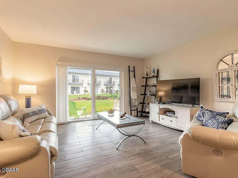 2750 Ocean Shore Blvd #19 — Photo 3