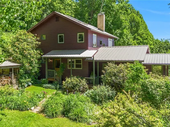 803 W Brushy Fork Road, Creston, NC 28615