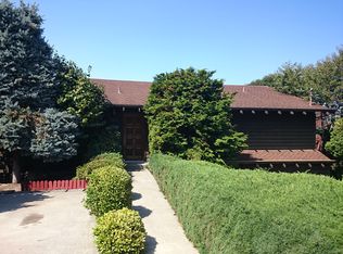 9337 45th Ave SW, Seattle, WA 98136