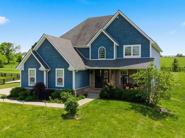 105 Delaney Ferry Rd, Versailles, KY 40383