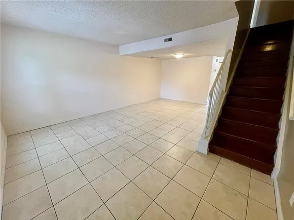1761 Wire Rd APT 2-13, Auburn, AL 36832