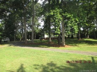 310 Sumner Dr, Gastonia, NC 28056