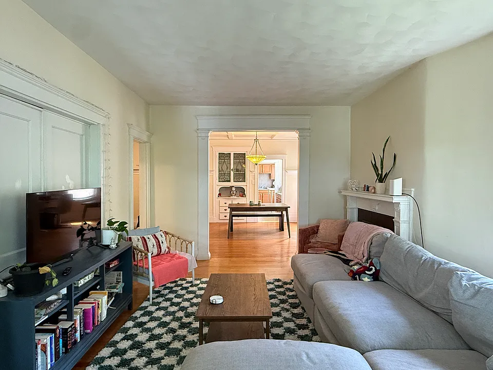 201 Rawson Rd #2
