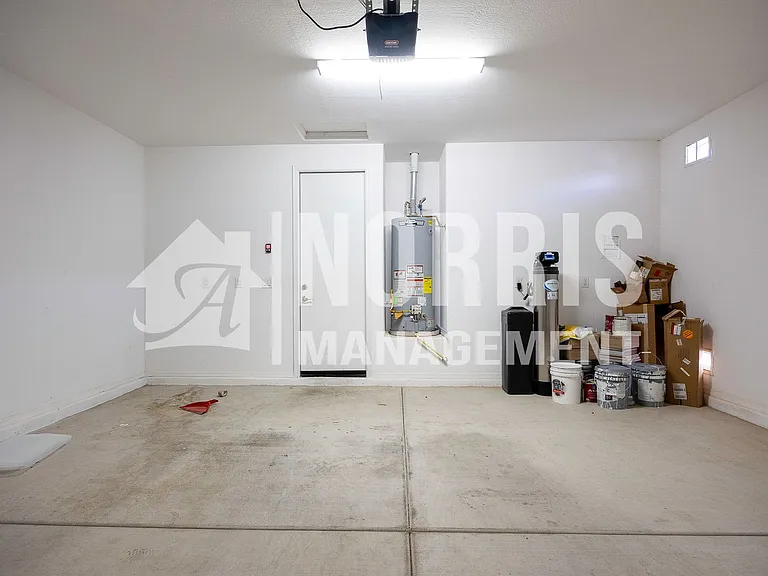 336 E Hawaii Dr — Photo 30