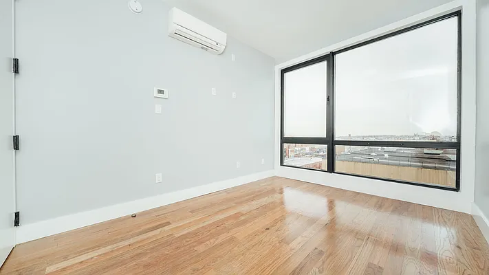 Rented by Nooklyn NYC LLC | media 4