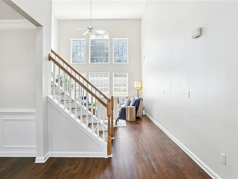 5161 Madison Green Dr SW — Photo 3