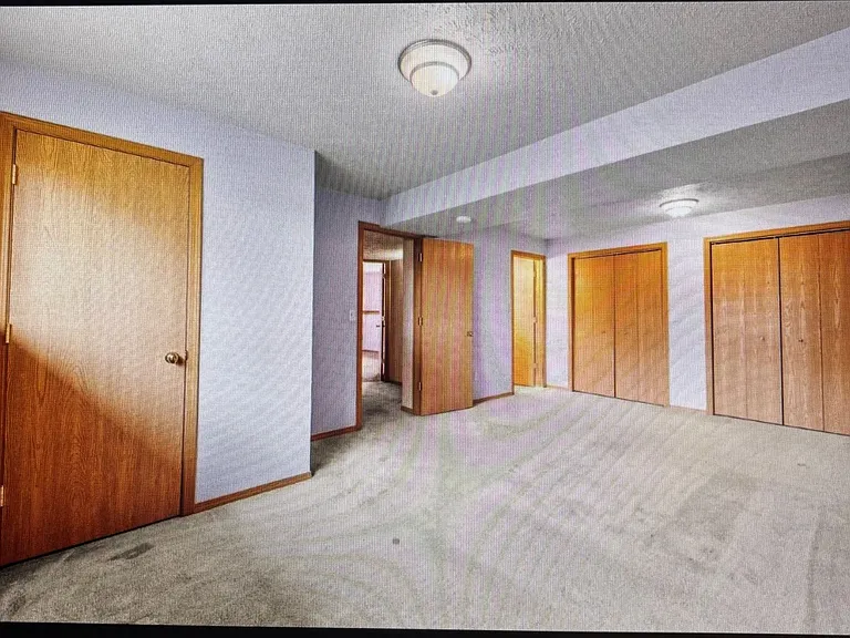 5816 S Galway Ave — Photo 6