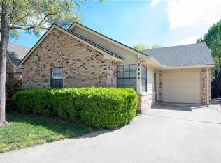 2844 Harbinger Ln, Dallas, TX 75287