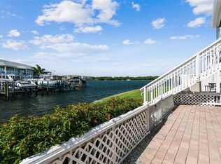 5153 Salmon Dr SE APT A, Saint Petersburg, FL 33705