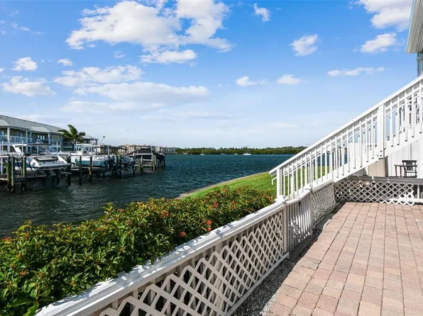 5153 Salmon Dr SE APT A, Saint Petersburg, FL 33705