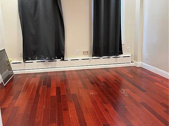 3rd image of 624 Lincoln Ave
