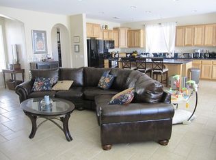 28216 Little Lake Ct, Menifee, CA 92585